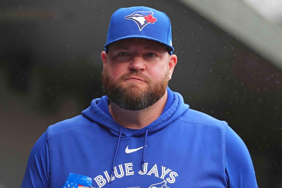  Toronto Blue Jays manager John Schneider (14) © Mitch Stringer-Imagn Images