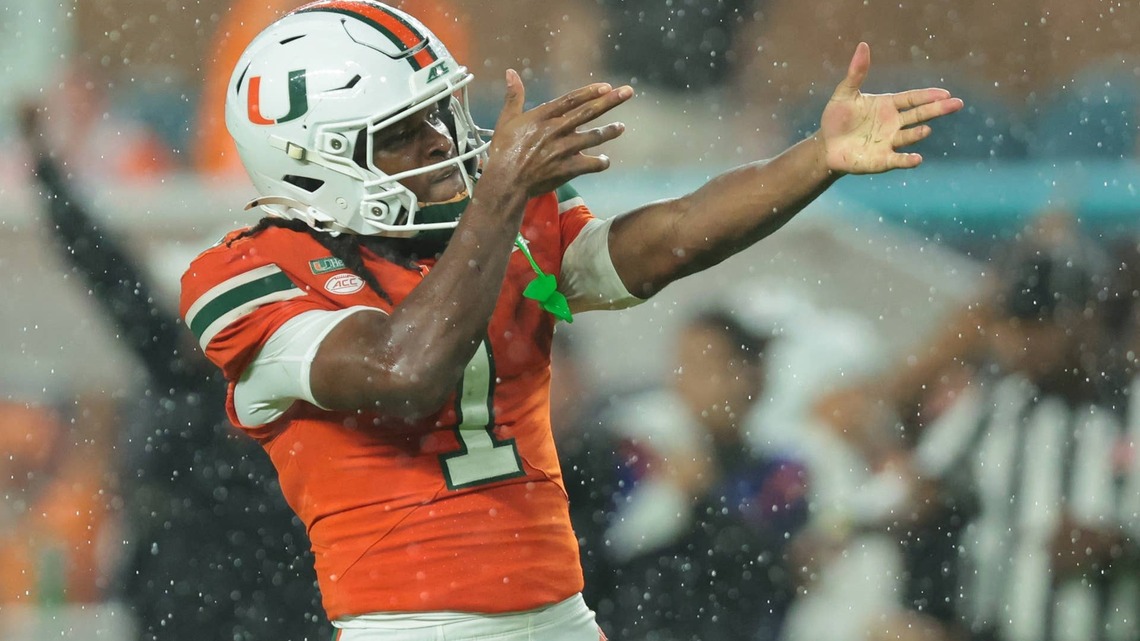 ESPN Releases Its Projected College Football Playoff Top 12 Rankings After Week 7 