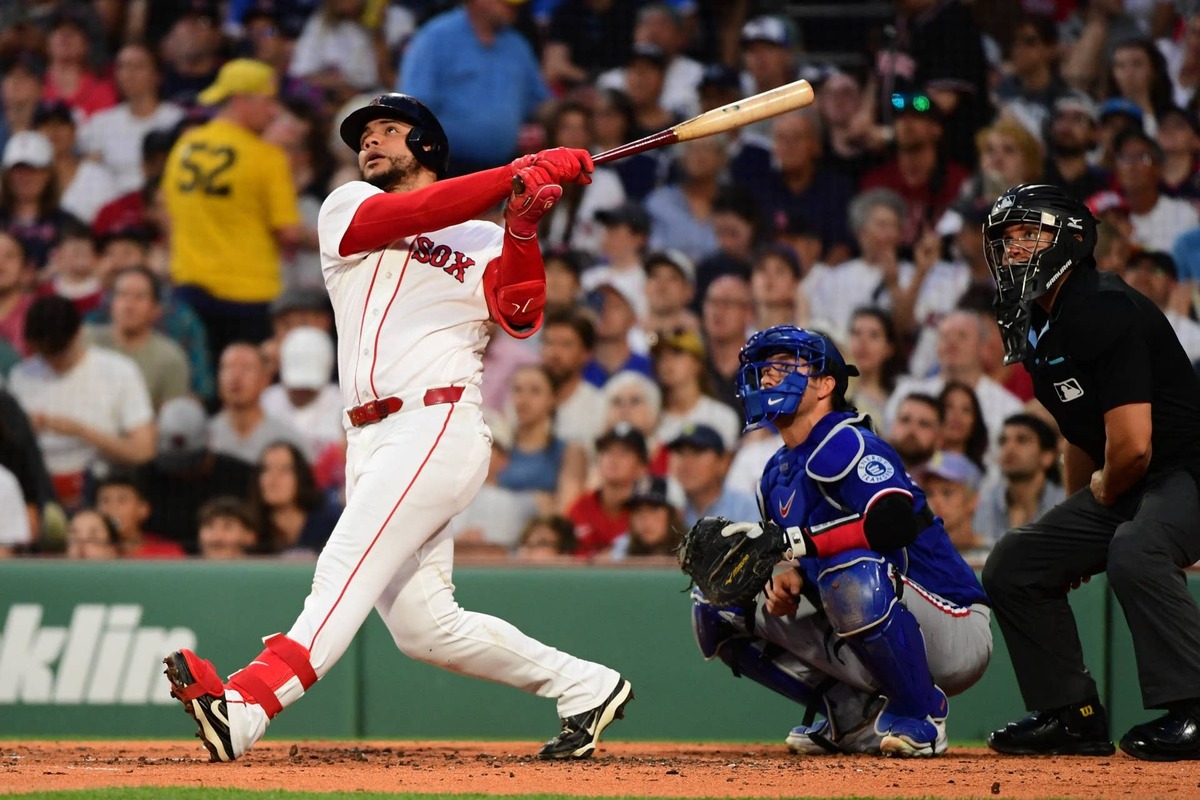 Jun 14, 2026; Boston, Massachusetts, USA; Boston Red Sox first baseman Willson Contreras (40) hits a home run during the second inning against the Texas Rangers at Fenway Park. Mandatory Credit: Bob DeChiara-Imagn Images Bob DeChiara-Imagn Images