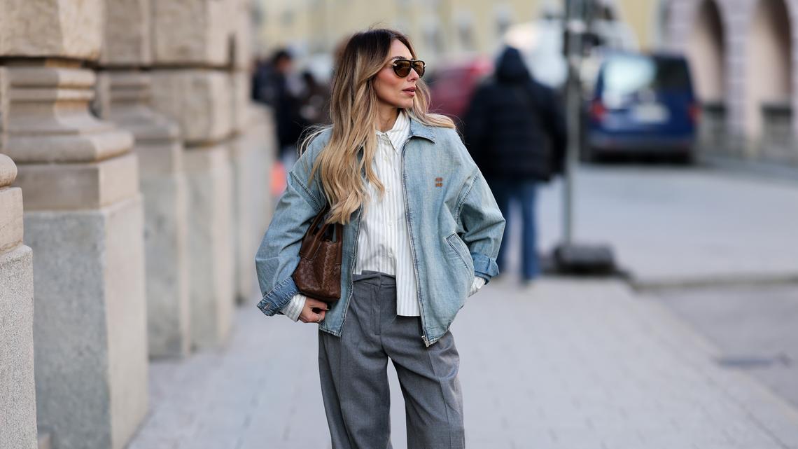 Elevate Casual Outfits With These Rich Mom Blouses (Under $25) 