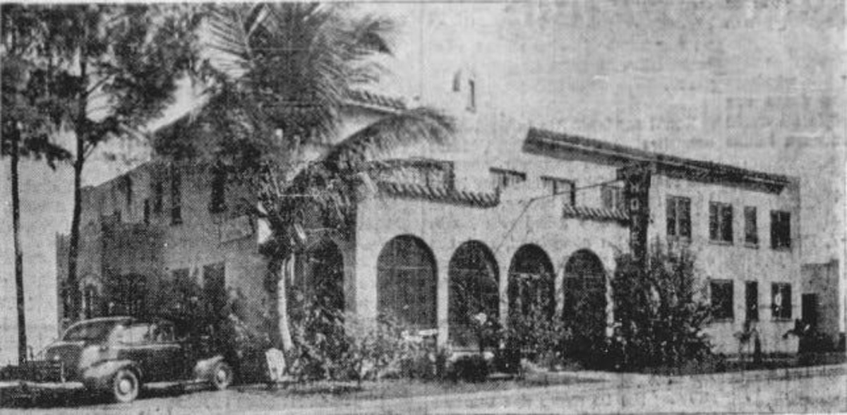 In 1946, landscaping had been added to the Sebastian Inn on the Indian River Lagoon. The hotel was built in 1925, opened in 1926, and expanded northward over the years. Earl Roberts of Earl's Hideaway owned the hotel from 1944-55. That's when he and life partner Grace Martin, the hotel assistant manager and restaurant hostess, moved Earl's Bar & Package Store from the hotel to '3/4 miles north on left,' a sign said.