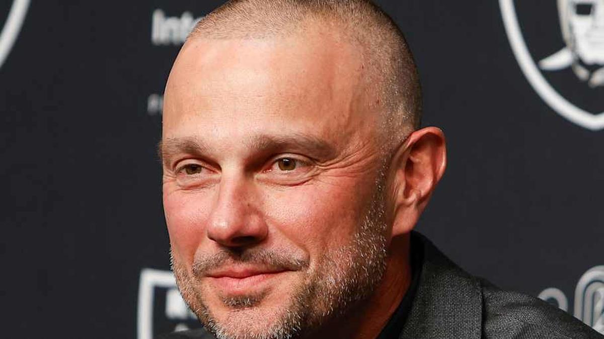  Darrell Craig Harris, ON SI 