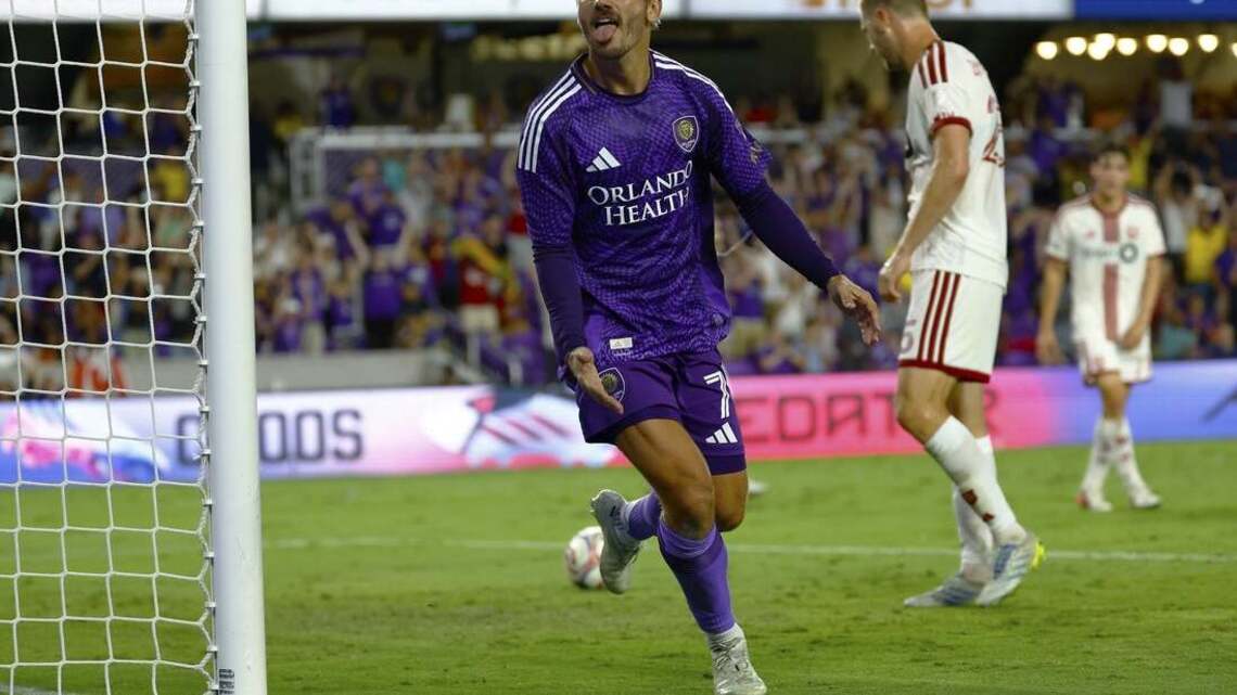 Orlando City extends unbeaten streak to five after shutout vs. Toronto  