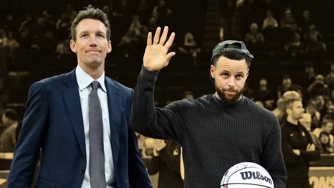 "He is scared of pulling the trigger" - Tim Hardaway thinks Mike Dunleavy Jr.'s inability to make moves is holding back Steph Curry and the Warriors 