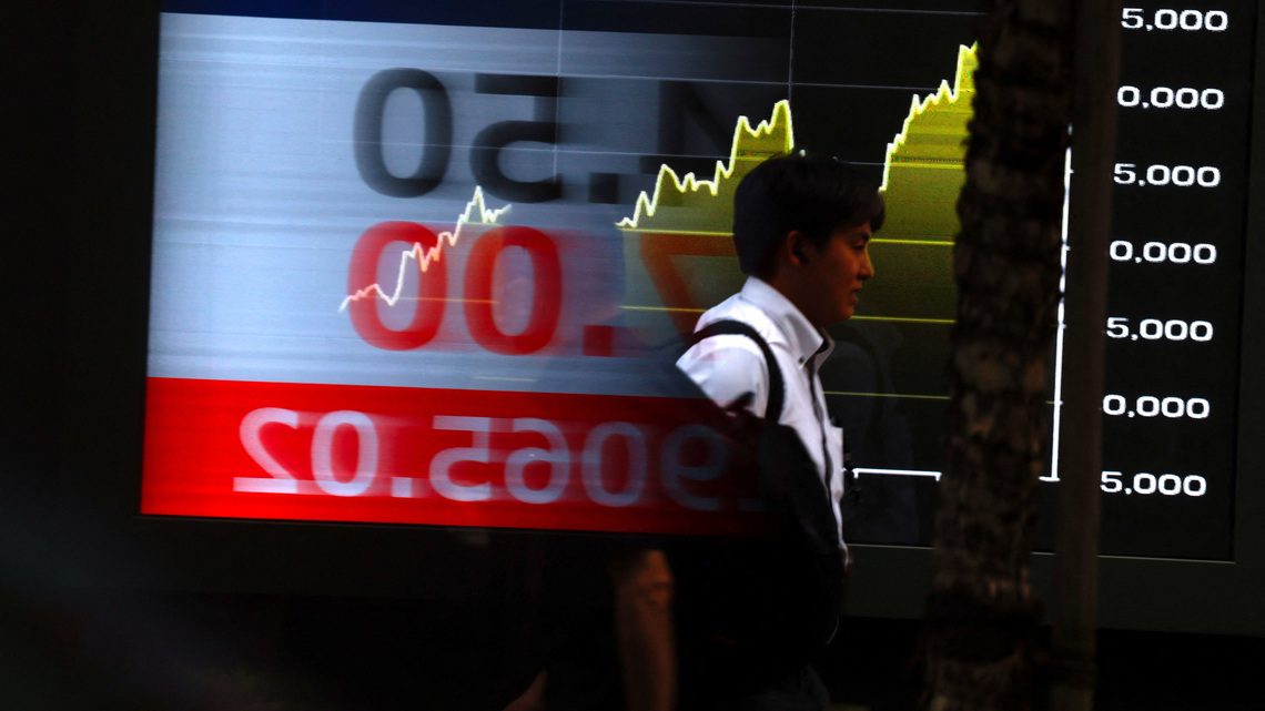 Stocks rally on AI optimism and oil below $100