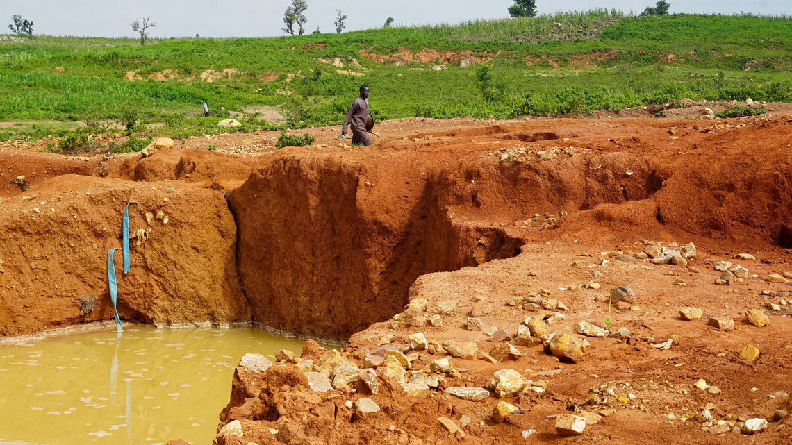 Nigeria panel says 37 detained miners died from overcrowding and neglect 