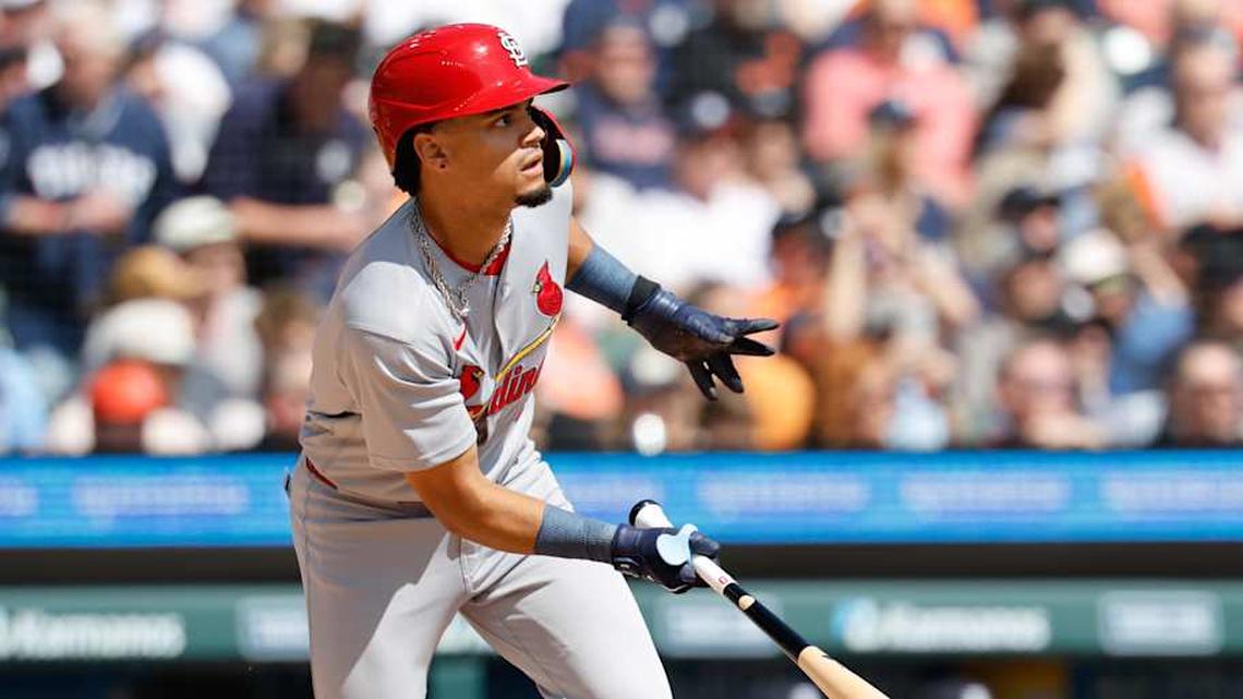  St. Louis Cardinals shortstop Masyn Winn (0) hits a single in the third inning against the Detroit Tigers at Comerica Park. | Rick Osentoski-Imagn Images 