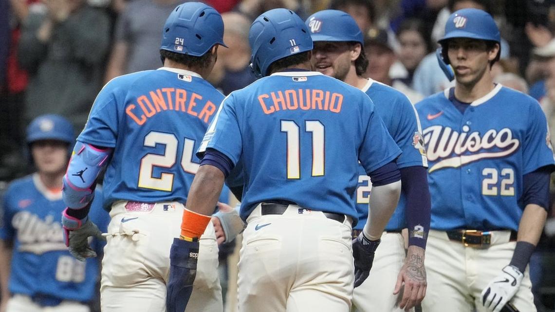 William Contreras, Brewers jump all over Dodgers 