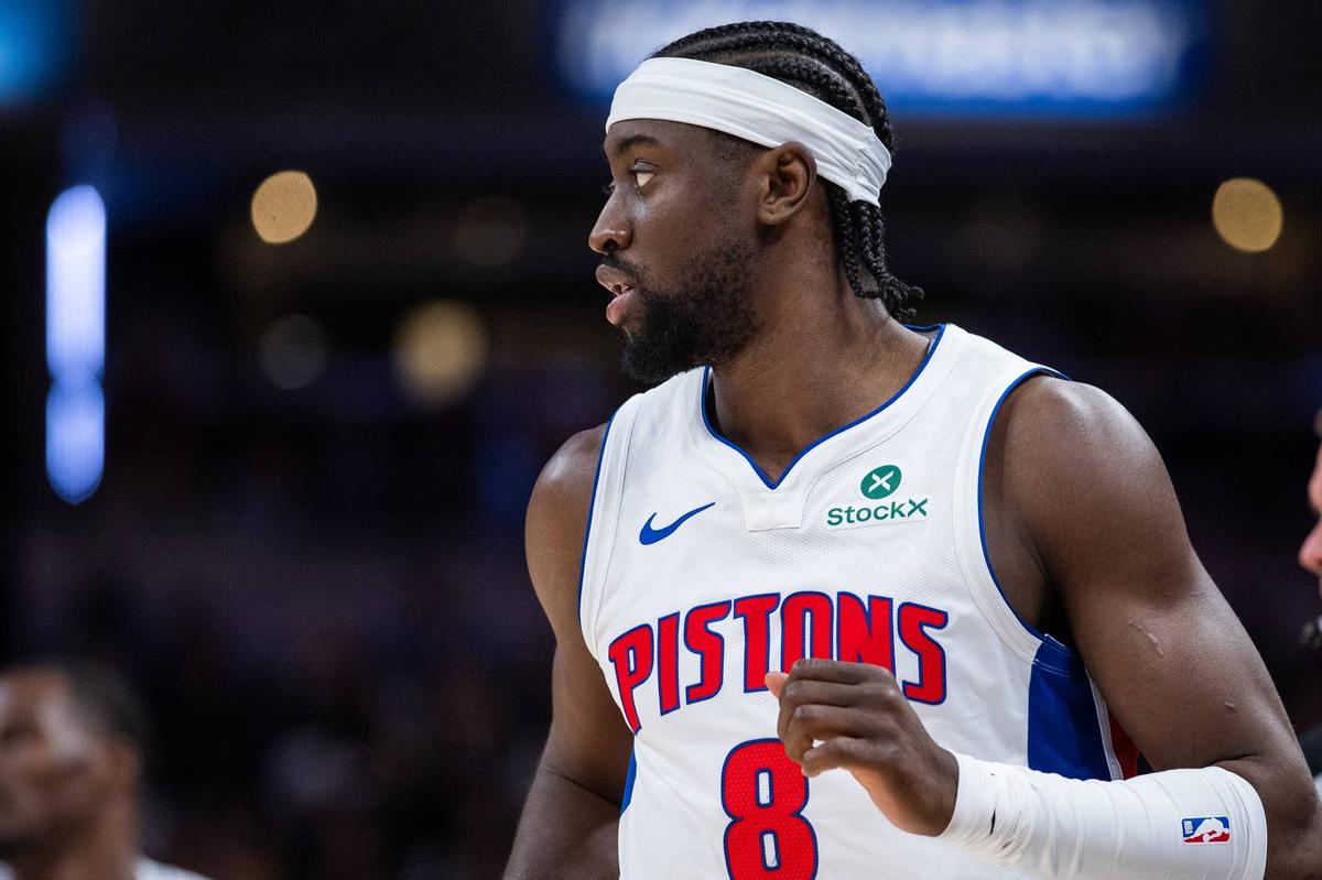  Detroit Pistons guard Caris LeVert (8) Trevor Ruszkowski-Imagn Images