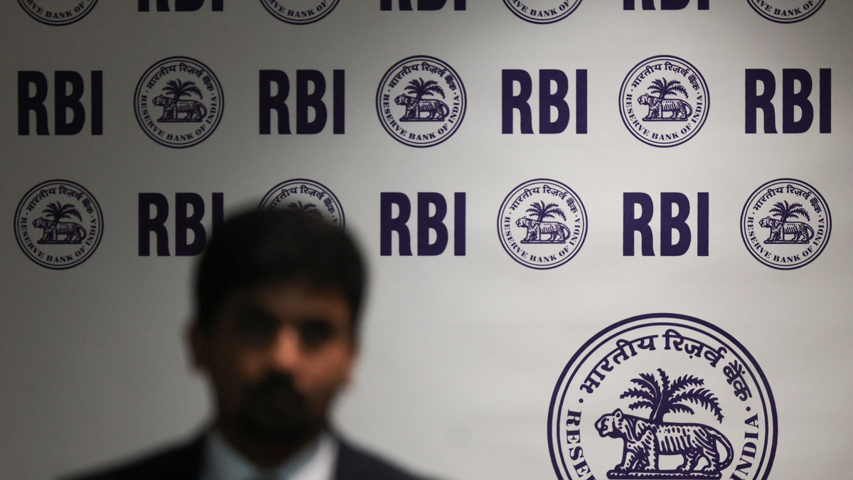 A man walks past the Reserve Bank of India (RBI) logo inside its headquarters in Mumbai, India, June 6, 2025. REUTERS/Francis Mascarenhas