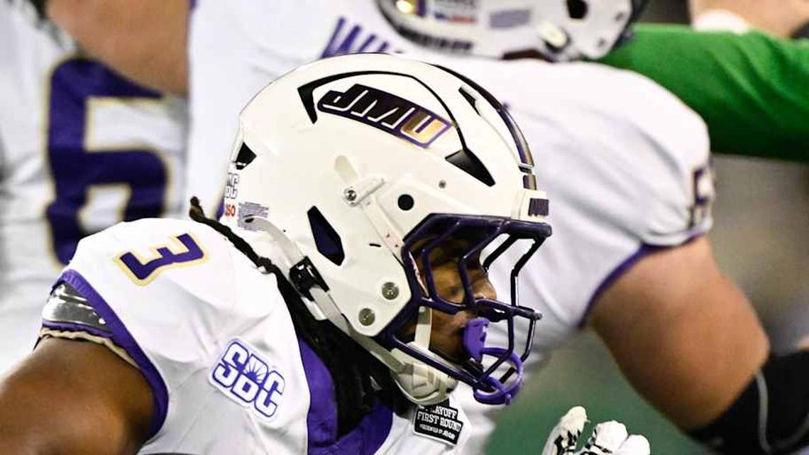  Dec 20, 2025; Eugene, OR, USA; James Madison Dukes running back Wayne Knight (3) rushes during the second quarter against the Oregon Ducks at Autzen Stadium. Mandatory Credit: Troy Wayrynen-Imagn Images | Troy Wayrynen-Imagn Images 