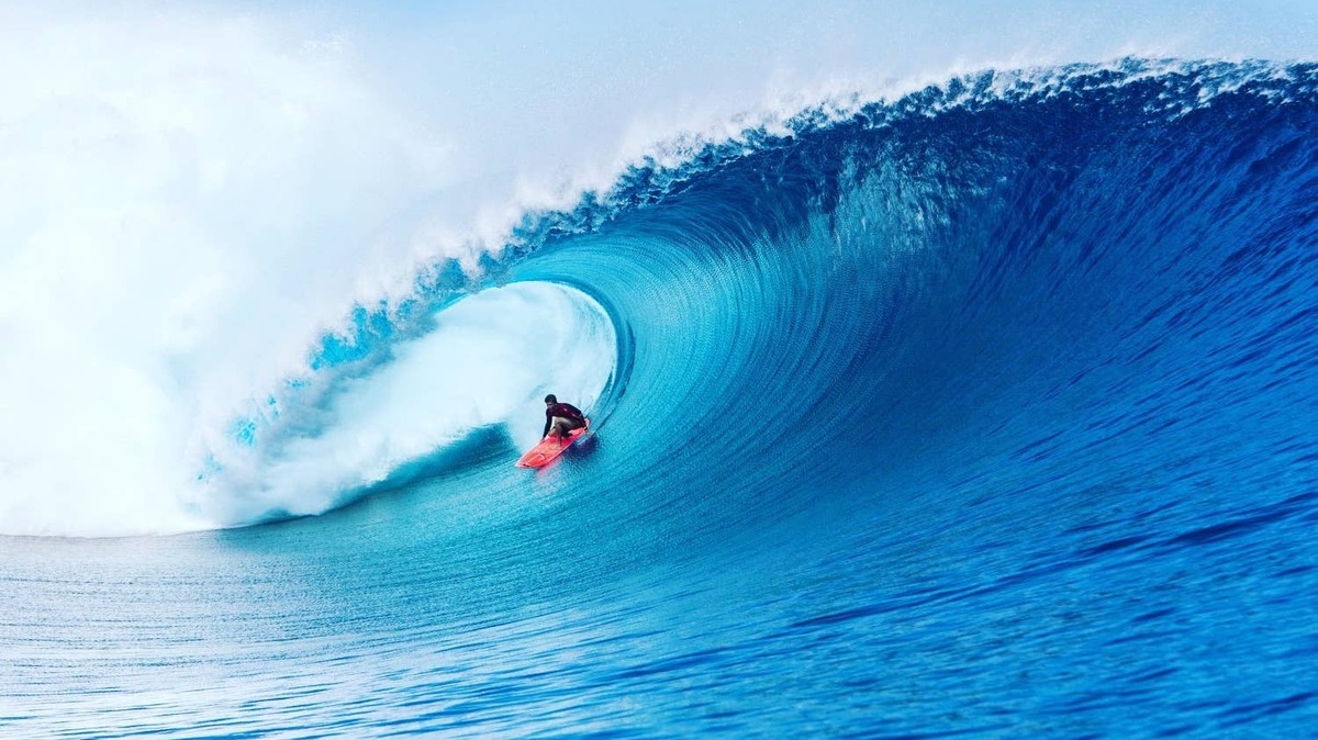 Cloudbreak's Heaviest Waves Ever Ridden Are All Here in One Insane Edit (Video)