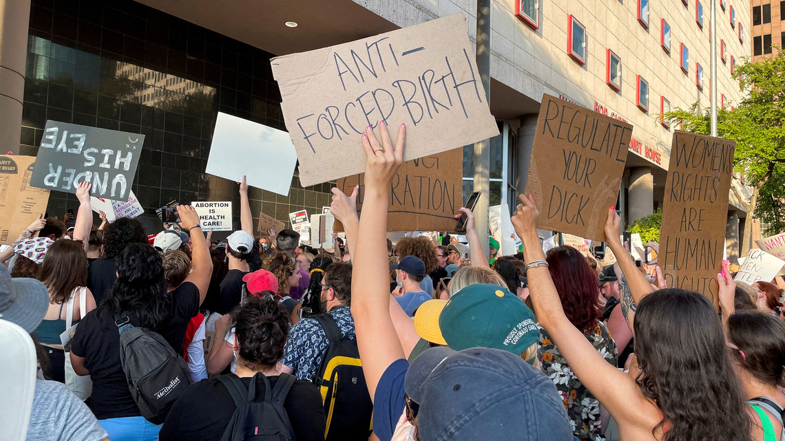 Texas abortion ban caused pregnant woman's death, lawsuit claims