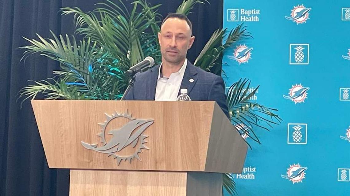 Examining the Inside Story of the Dolphins Draft-Day Trade