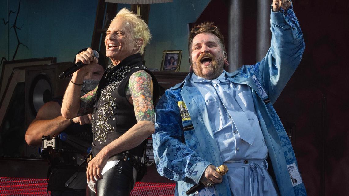 10 minutes backstage with David Lee Roth at Coachella 