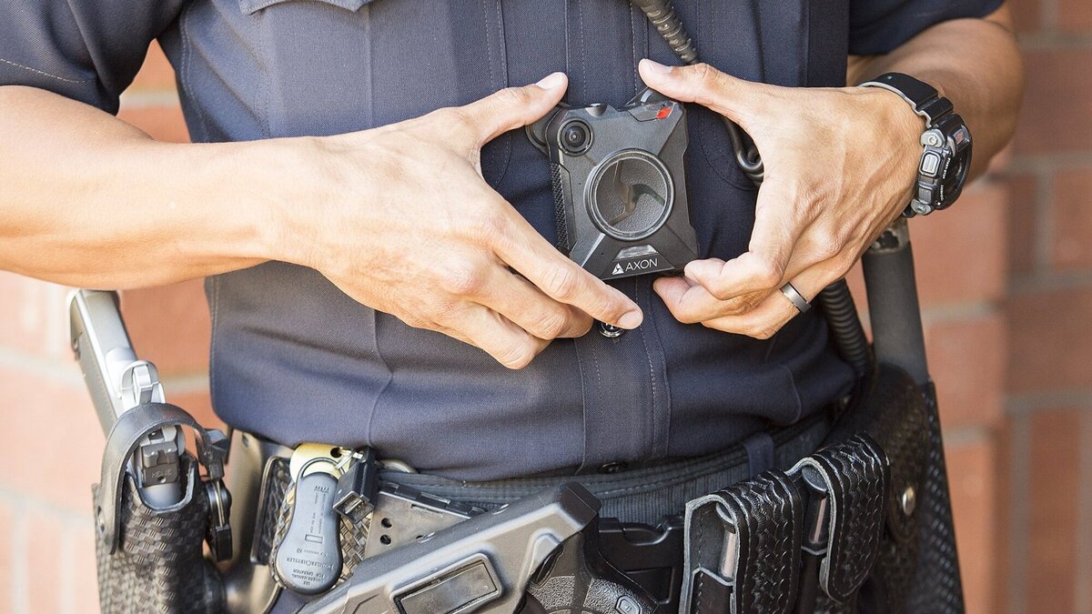 A Sunnyvale police lieutenant displays a new body camera on Sept. 29, 2016, three weeks after the department rolled them out to its officers. The Palo Alto Police Department received approval May 7 to supply body cameras to its patrol division. (Bay Area News Group file)