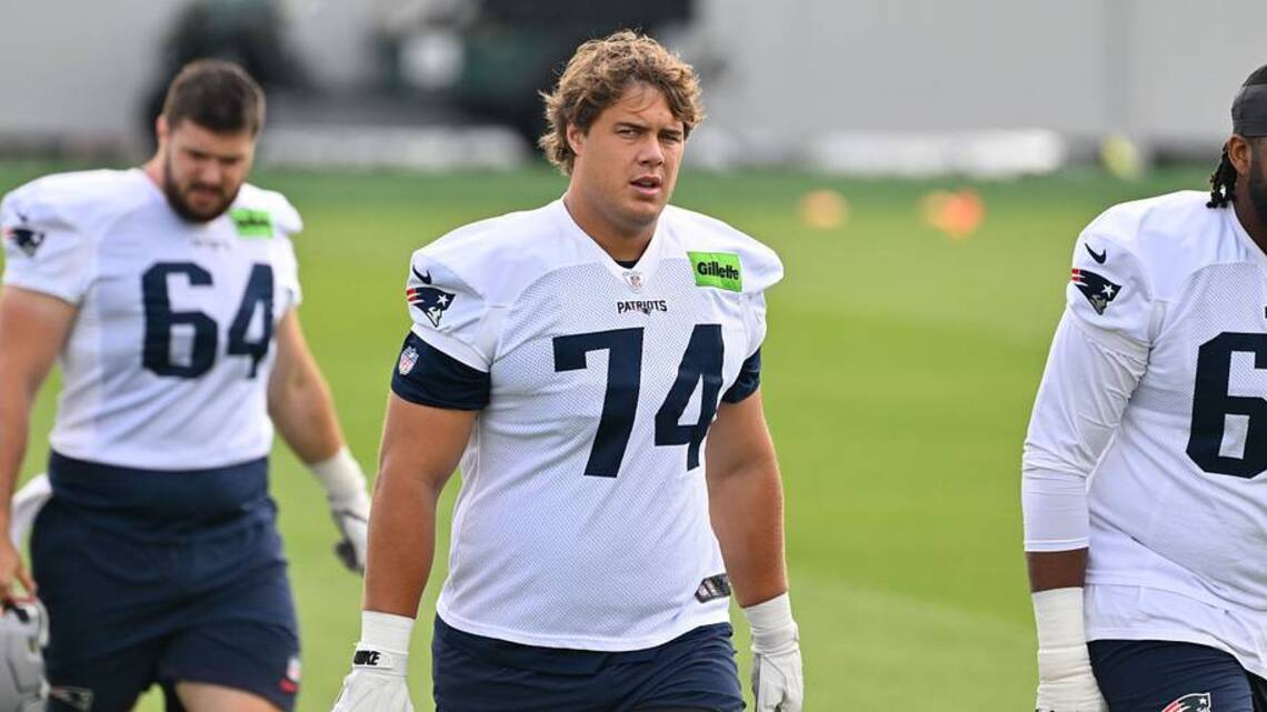 Patriots Keeping Their Options Open When It Comes To Caleb Lomu