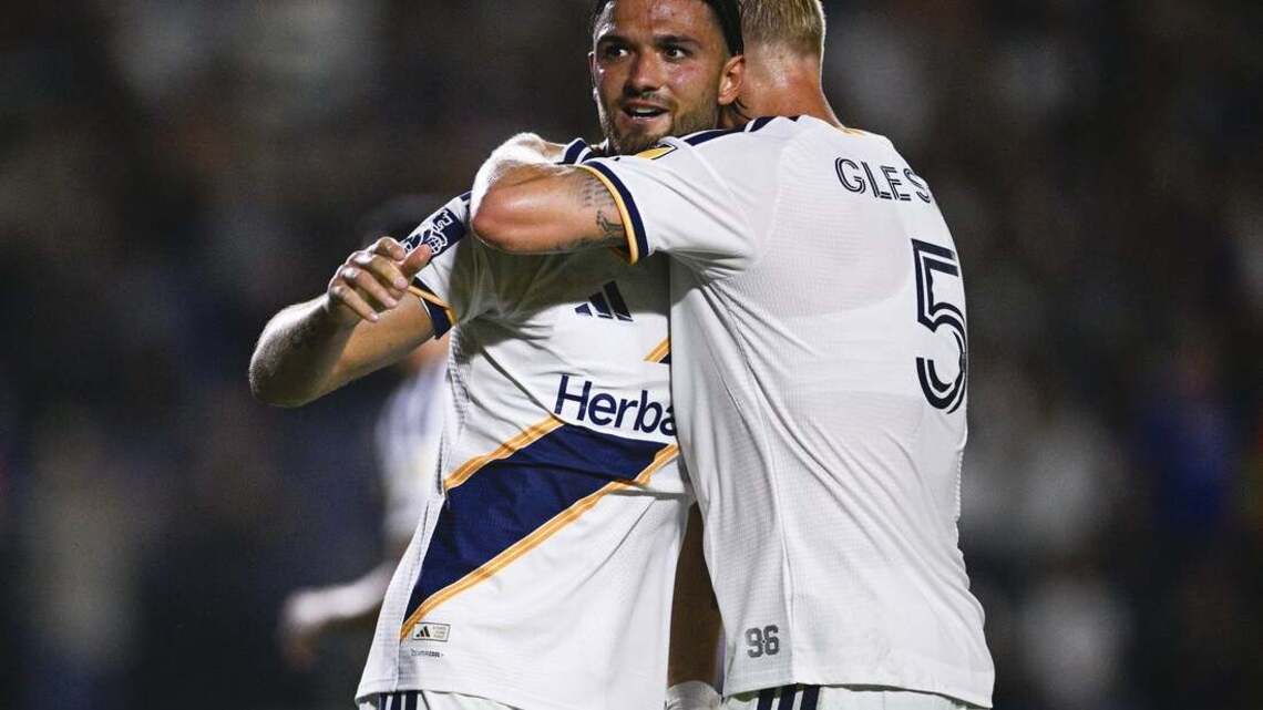 Galaxy dig out of hole, surge past Rapids with 3 second-half goals 