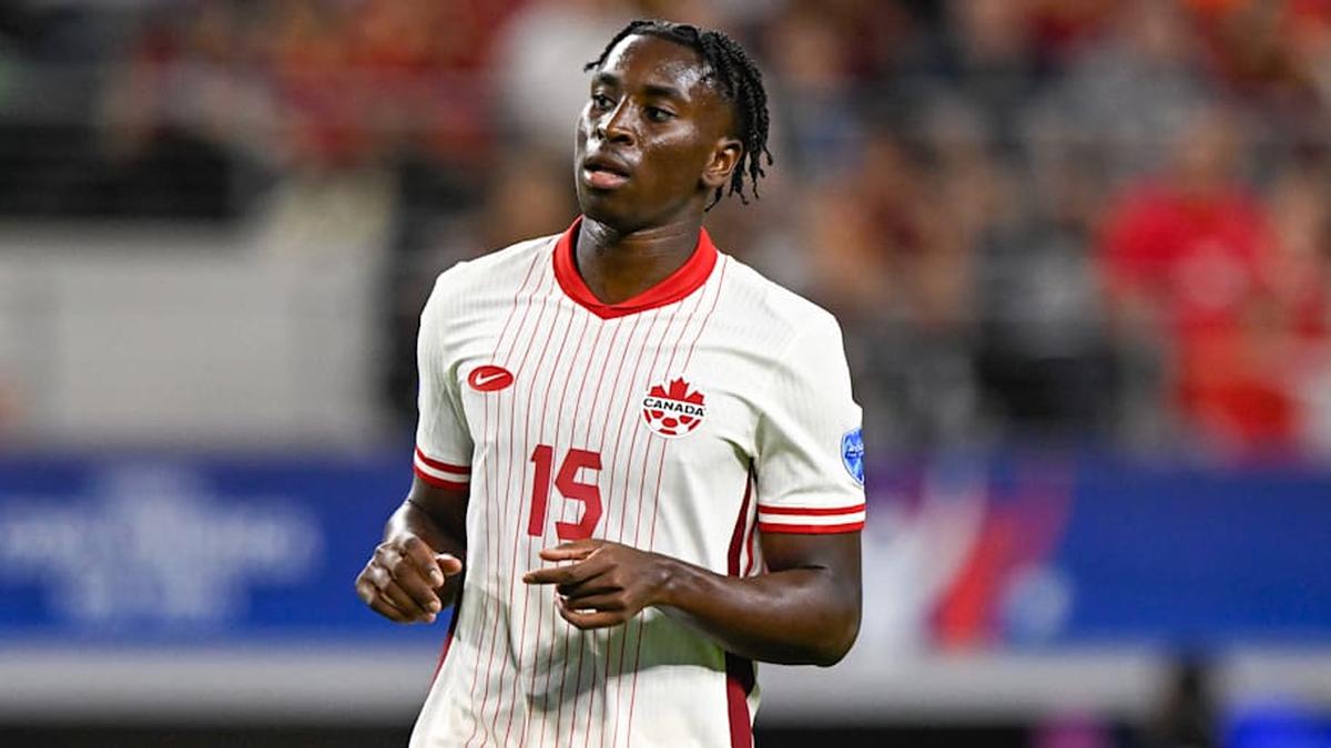  Moïse Bombito's health is of the utmost importance for Canada's center back role. | Pablo Morano/BSR Agency/Getty Images 
