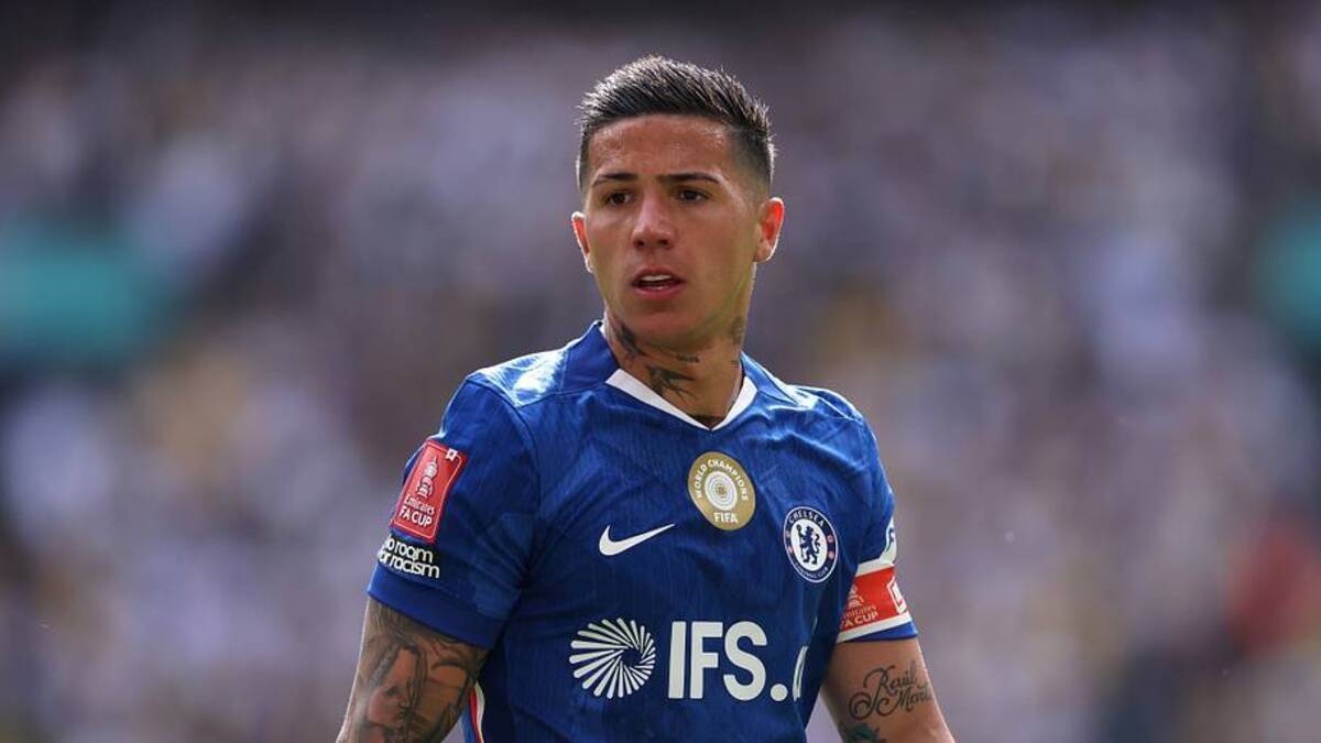  Enzo Fernández could leave Chelsea. | Justin Setterfield/Getty Images 