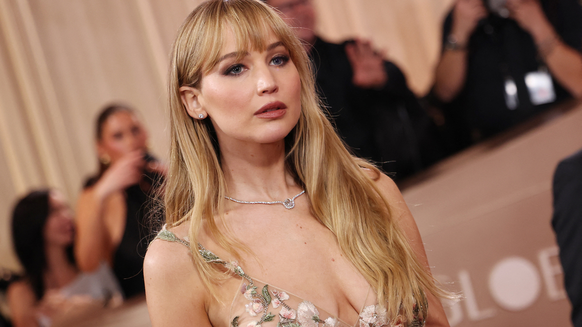 Jennifer Lawrence Declared It's Officially Ugg Season - Get Her Exact Mini Boots 