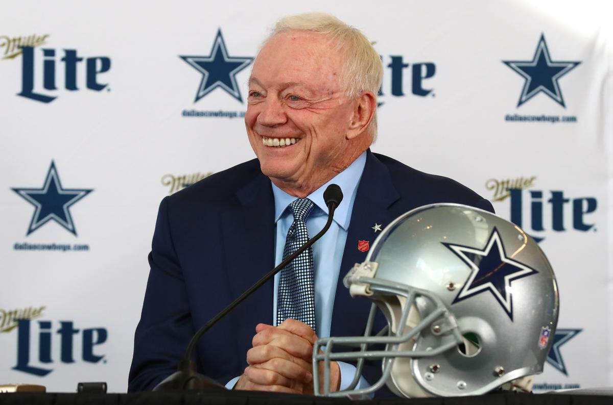  Dallas Cowboys owner Jerry Jones smiles Matthew Emmons-USA TODAY Sports
