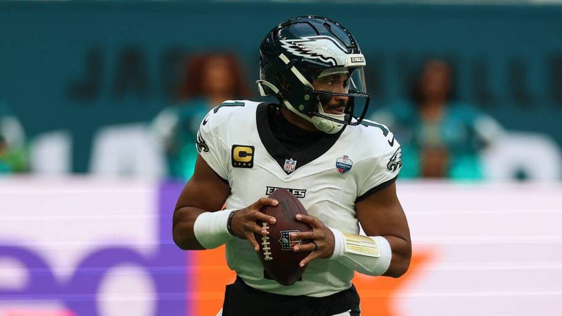 Everything Important Eagles Players Said About Jalen Hurts Injury After Today's Practice