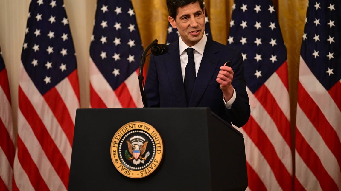 Trump makes it clear he wants Warsh to lower rate as Fed rate-hike fears rise 