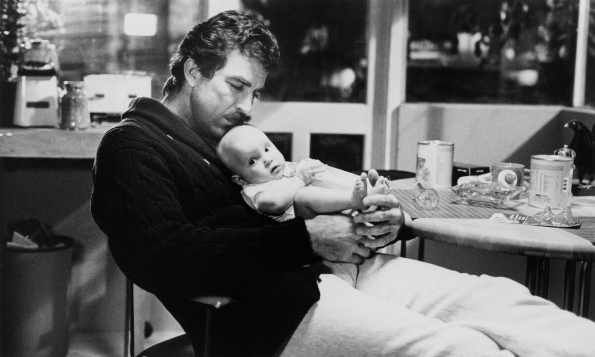Tom Selleck, Lisa/Michelle Blair, Three Men and a Baby, 1987© Buena Vista Pictures / courtesy Everett Collection