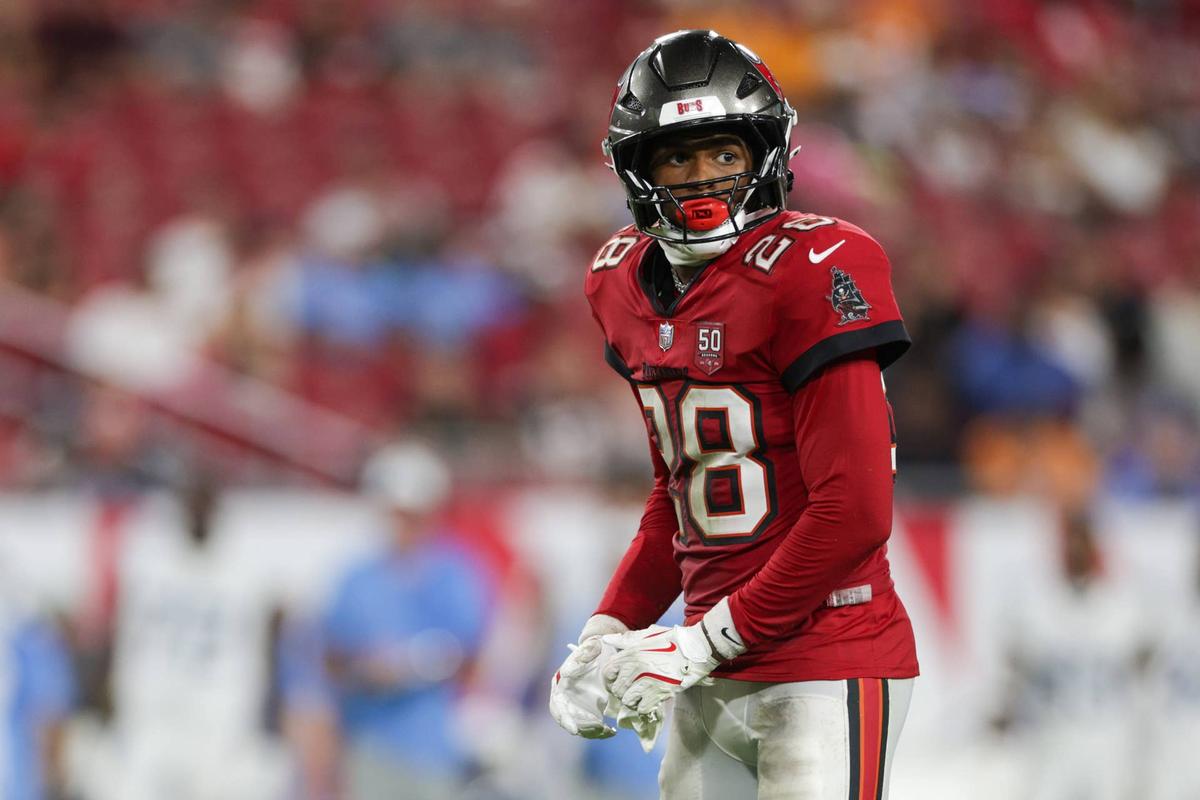  Aug 9, 2025; Tampa, Florida, USA; Tampa Bay Buccaneers safety Shilo Sanders (28) looks on during a preseason game against the Tennessee Titans in the fourth quarter at Raymond James Stadium. Mandatory Credit: Nathan Ray Seebeck-Imagn Images 