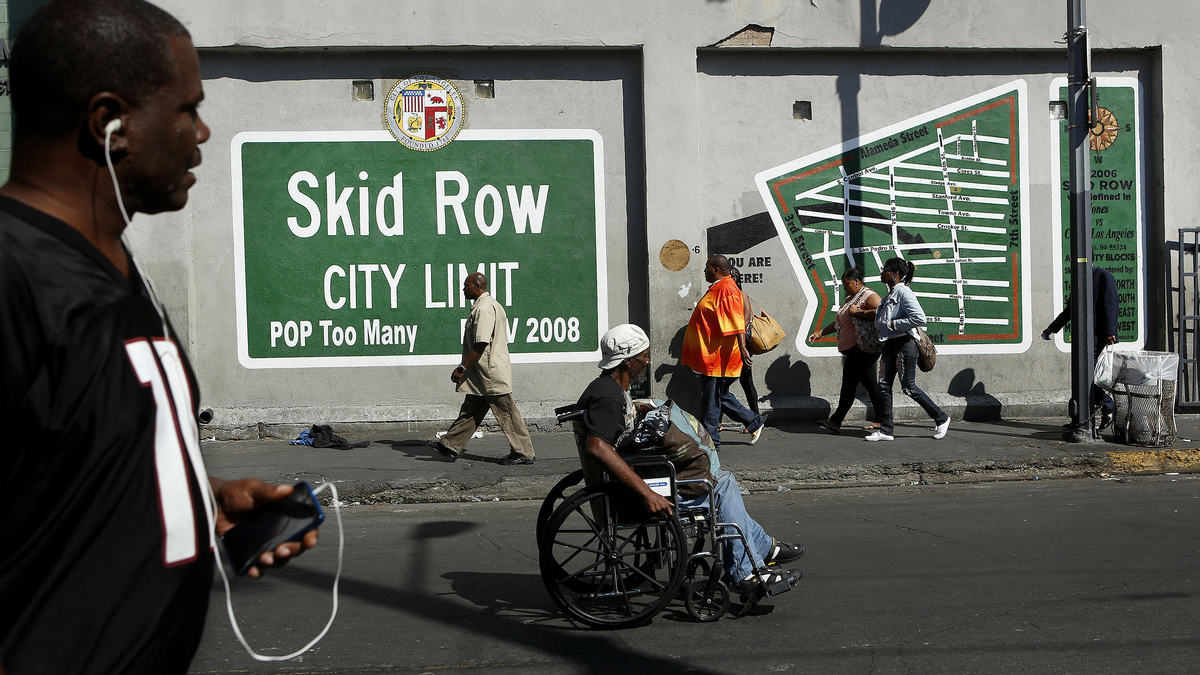 A wall mural on San Julian Street near 6th Street in the heart of Skid Row in downtown Los Angeles in 2014. (Mel Melcon/Los Angeles Times/TNS)