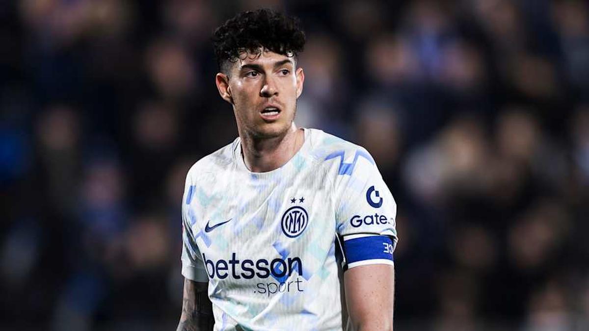  Alessandro Bastoni has admirers at Barcelona. | Nicolò Campo/LightRocket/Getty Images 