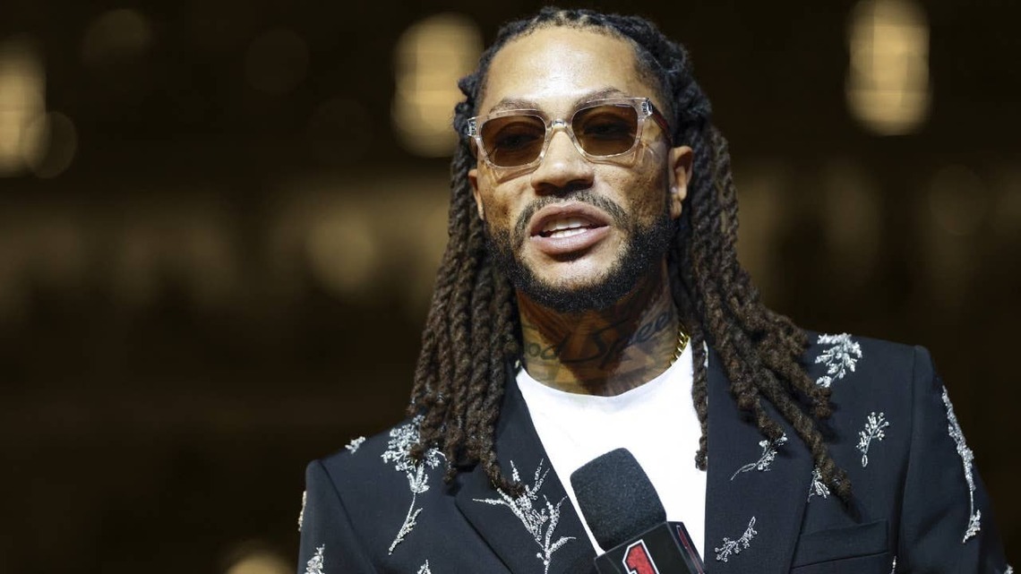 "It's one of the best places in the world" – Derrick Rose debunks the common narrative that Chicago is a dangerous city 