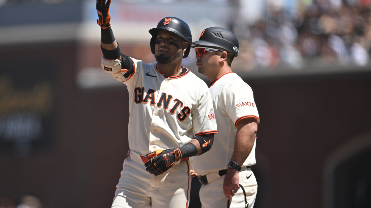 Arraez, Ramos make possible final Giants home game one to remember in rout of Brewers