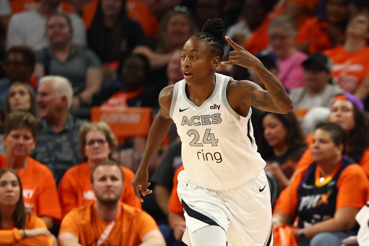 Las Vegas Aces guard Jewell Loyd (24) Mark J. Rebilas-Imagn Images