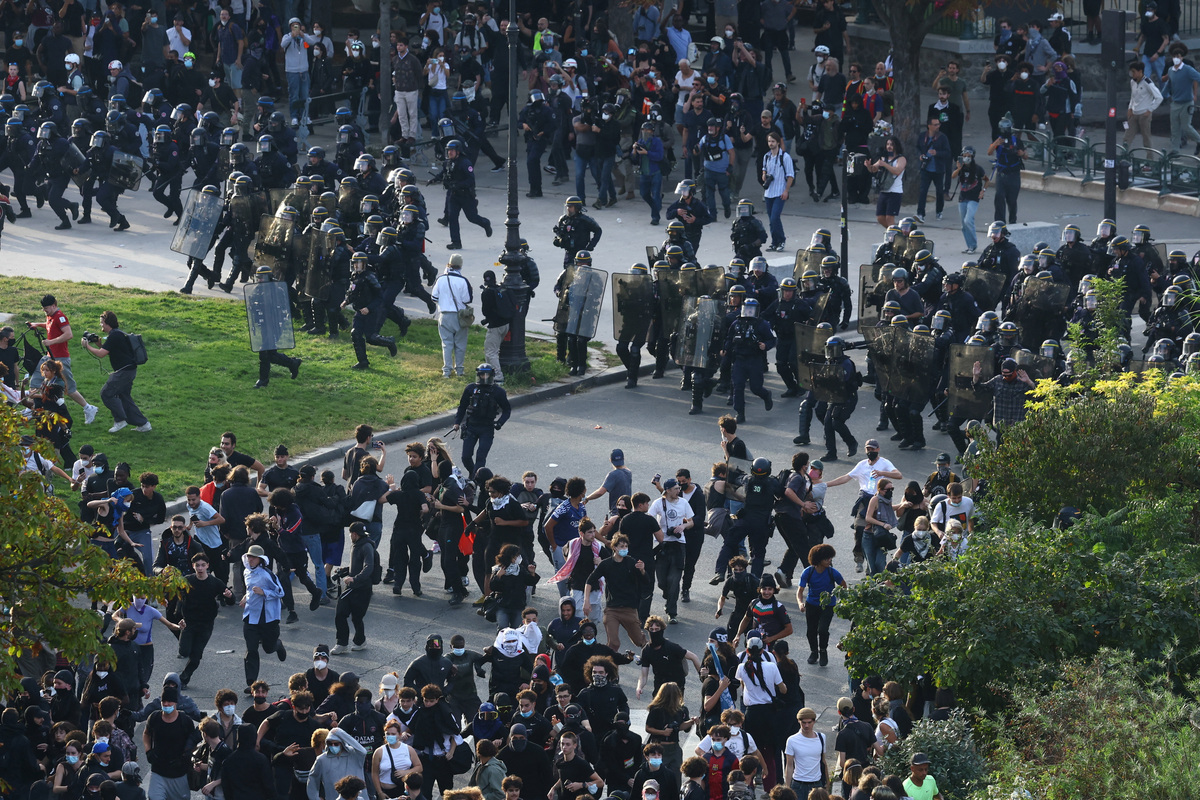 School protests sweeping France cause 'heaviest toll in decades ...