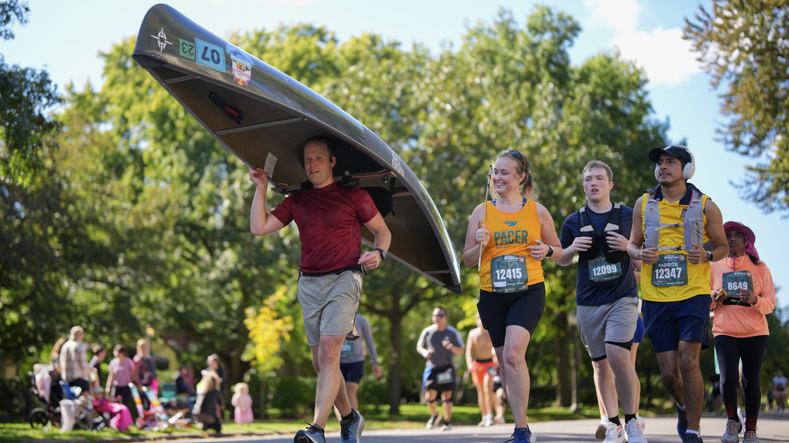 Who was the Twin Cities Marathon canoe guy and ... why? 