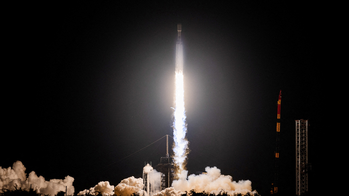 US FAA looks to streamline rules for commercial space launches 