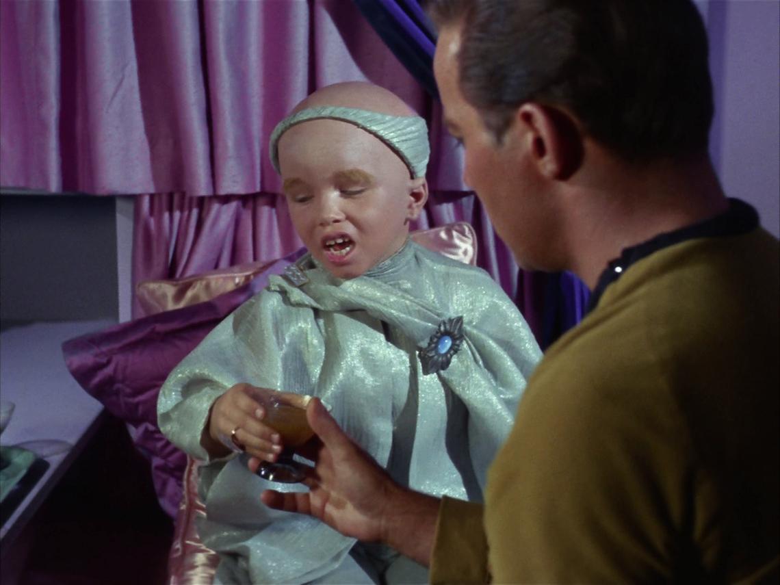 Clint Howard as Balok and William Shatner as Captain James T. Kirk in ‘The Corbomite Maneuver’@Paramount Television