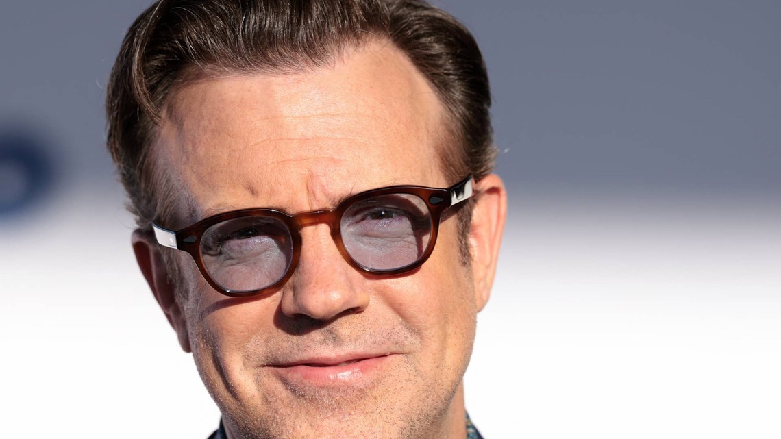 Jason Sudeikis Steps Out With His Children, and His Daughter Is the Spitting Image of Him 
