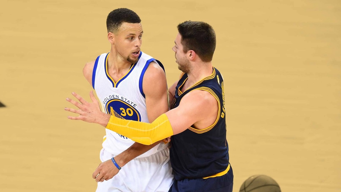 "I'm just in a world of hurt" - Matthew Dellavedova recalls needing IV after guarding Steph Curry in 2015 Finals 
