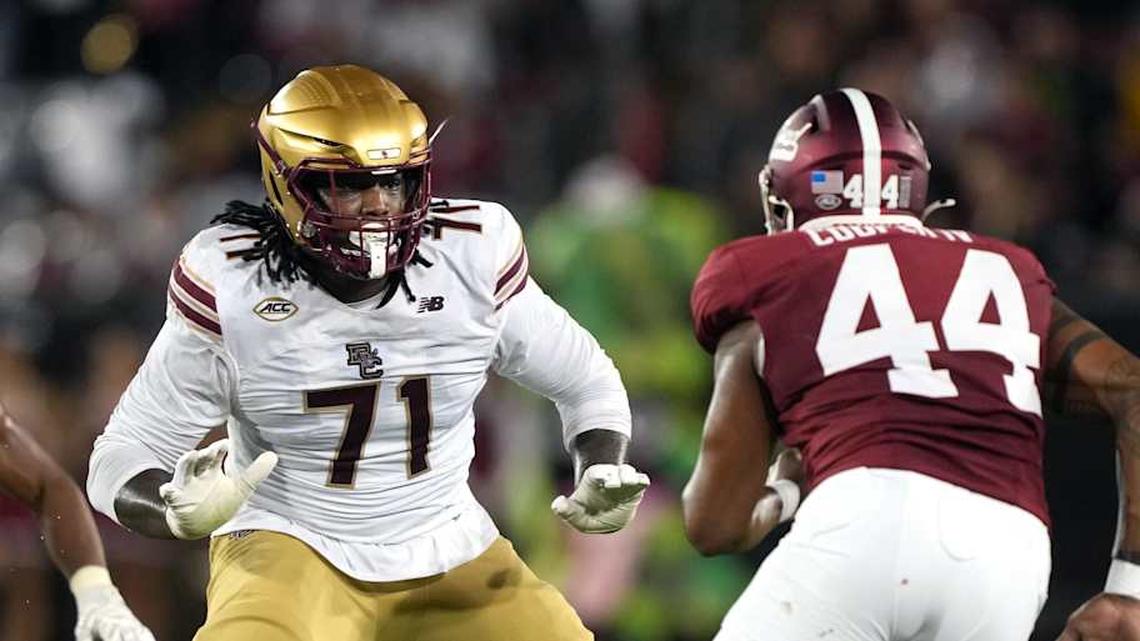  Sep 13, 2025; Stanford, California, USA; Boston College Eagles offensive lineman Jude Bowry (71) blocks against Stanford Cardinal linebacker Ernest Cooper (44) during the second quarter at Stanford Stadium. Mandatory Credit: Darren Yamashita-Imagn Images | Darren Yamashita-Imagn Images 