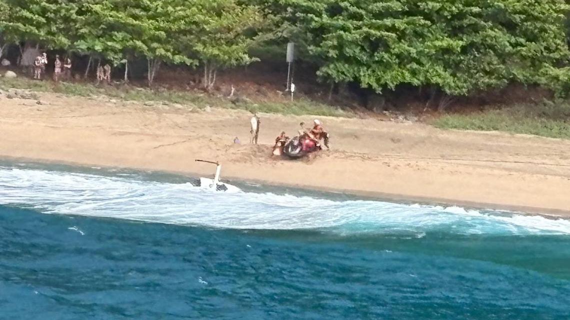 3 killed, 2 injured in tour helicopter crash in Kauai, Hawaii 