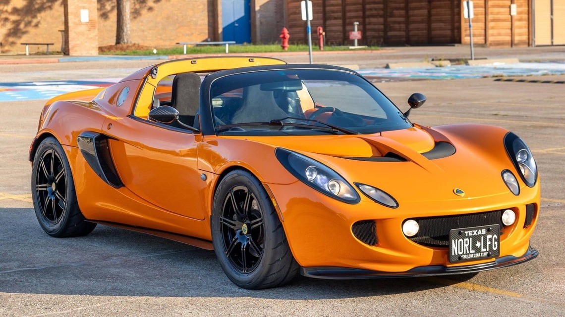 2006 Lotus Elise for Sale With 10,500 Miles