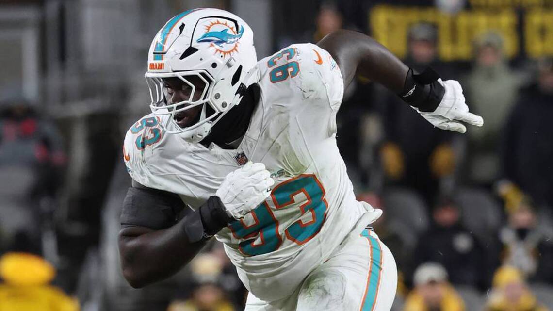 Dolphins Friday Mailbag: What's the Ceiling for a Smaller Biggers?