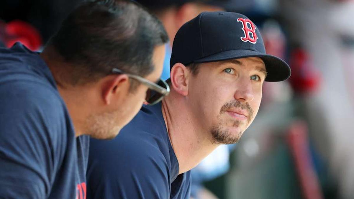  Walker Buehler, right, couldn't build on his 2024 postseason success with the Dodgers during the following campaign in Boston. | Kiyoshi Mio-Imagn Images 