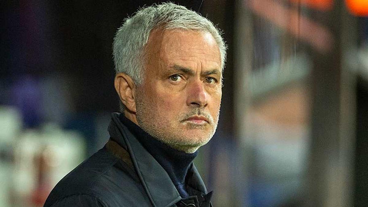  José Mourinho is suddenly on the shortlist to take over Real Madrid. | Chris Brunskill/Fantasista/Getty Images 