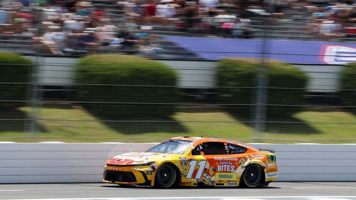 Denny Hamlin grabs NASCAR Cup pole at Pocono Raceway 