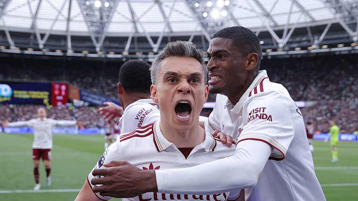  Arsenal escaped the London Stadium with a pivotal victory. | James Gill/Danehouse/Getty Images 