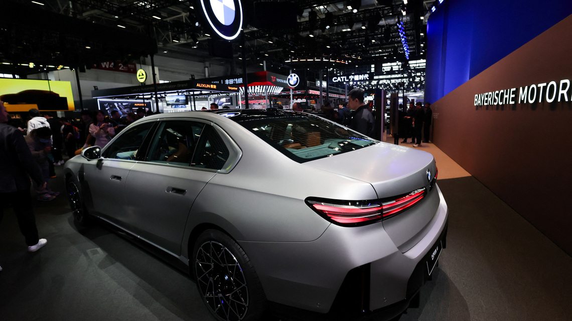 BMW bets on cuts, new models and AI to revive its fortunes